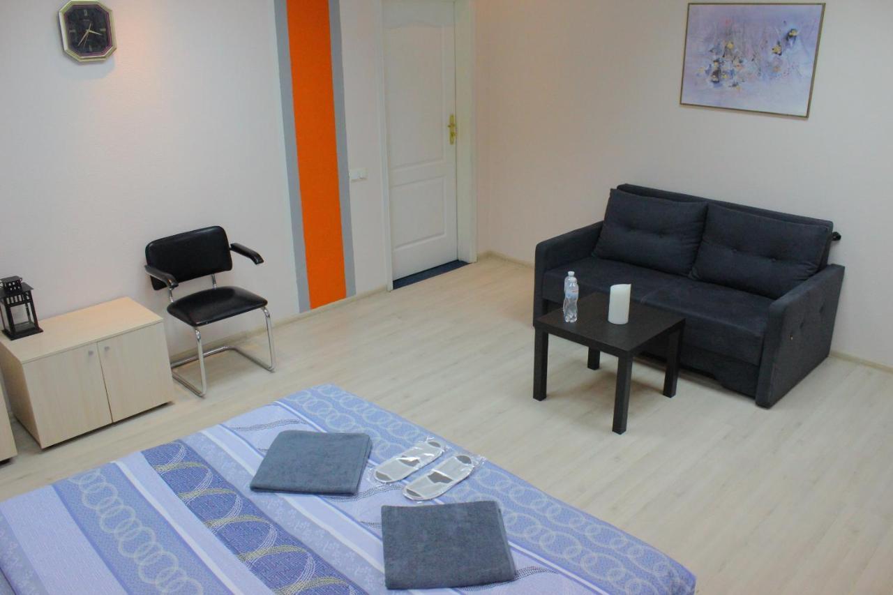 Uneed Rooms Podil 基輔 外观 照片