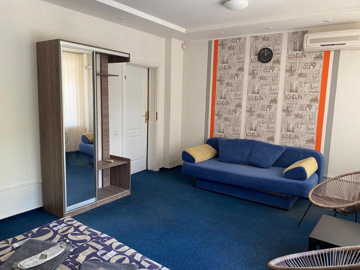 Uneed Rooms Podil 基輔 外观 照片